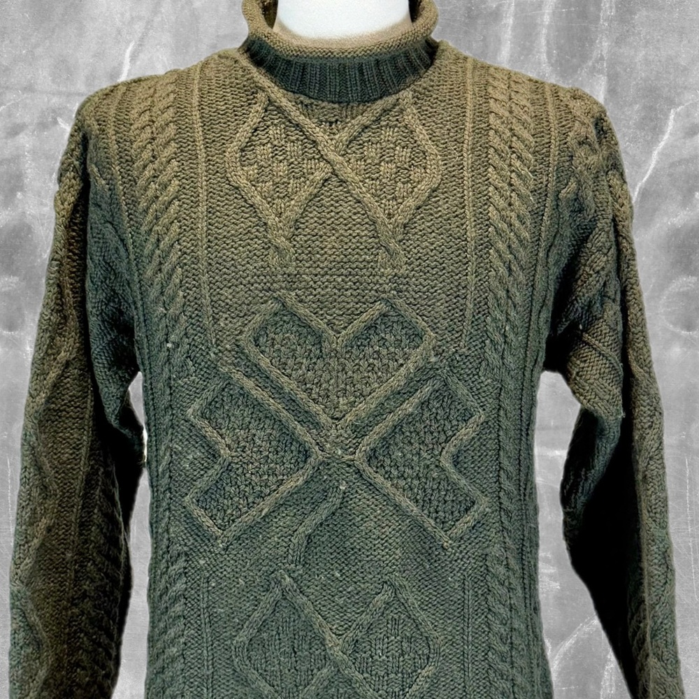 VINTAGE Aran Crafts sweater Ireland‎ merino wool Irish Celtic knot earthy moss